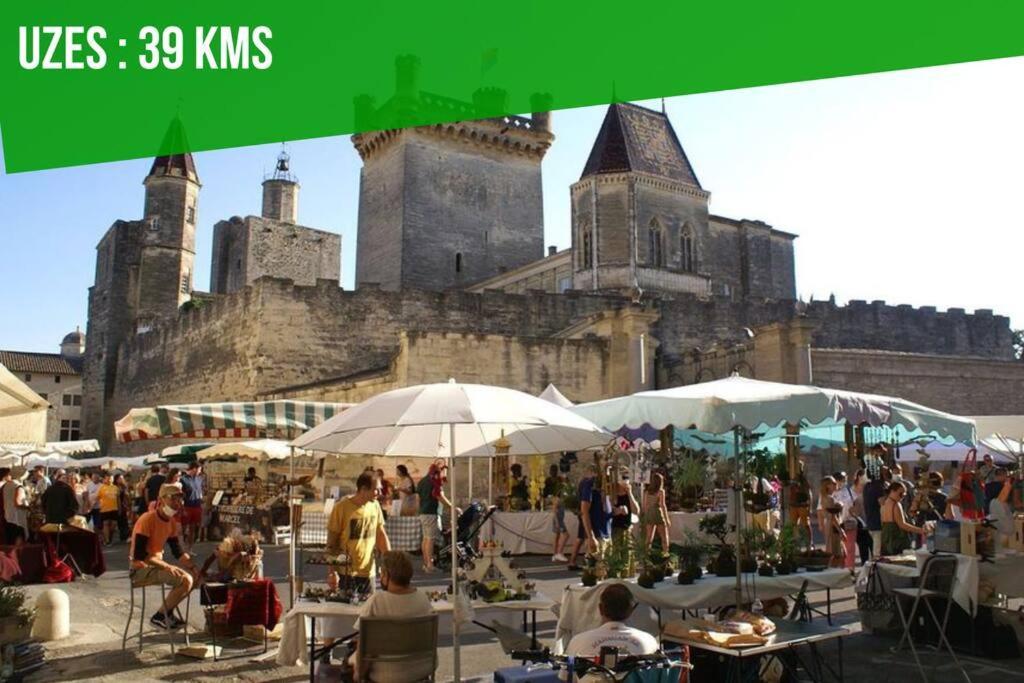 La Loge De L'Horloge - 1 Min Palais Des Papes - Ac Clim - Wifi - Hypercentre - Vue Sur Le Carrousel Apartment Avignon Bagian luar foto